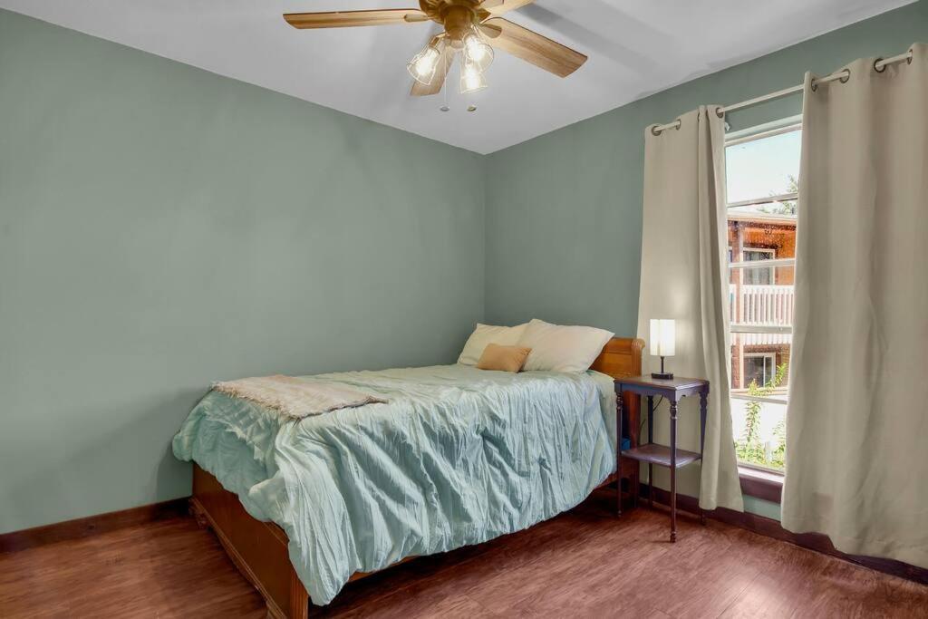 Condo Near Downtown Austin! Kültér fotó